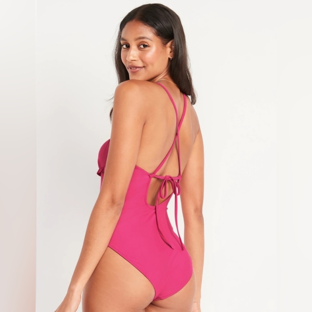 🆕 Old Navy Women’s V-Neck Ruffle-Trim Cutout One Piece Swim Swimsuit Pink M 8-10